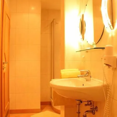 Bayerwald Hotel 3*