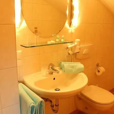 Hotel Bayerwald 3*