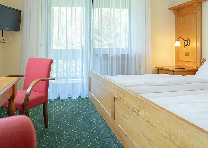 Hotel Bayerwald 3*